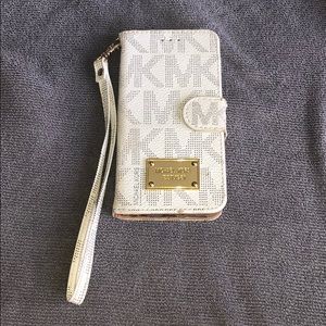 Michal Kors iPhone 6 case/wallet
